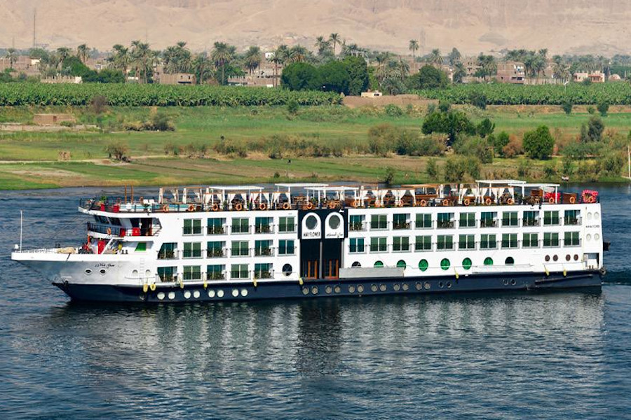 nile cruise (deluxe) holiday selections